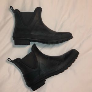 Chaps Rain Chelsea Boots